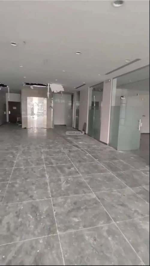 عمارة 1100 متر مربع واجهة جنوبية الوادي، شمال الرياض، الرياض