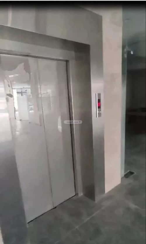 عمارة 1100 متر مربع واجهة جنوبية الوادي، شمال الرياض، الرياض