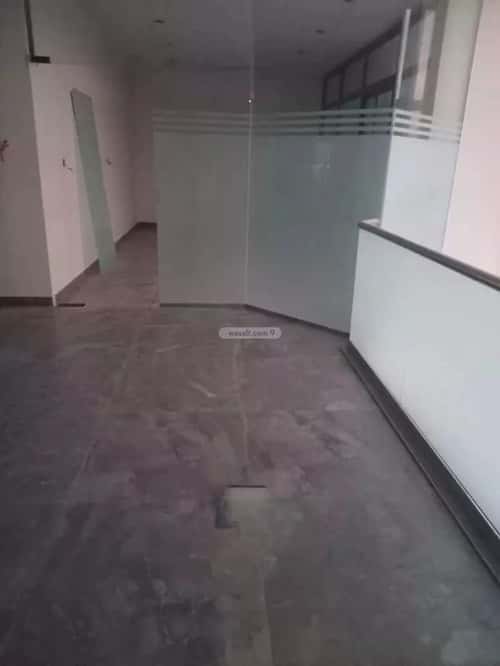 Building 1100 SQM Facing South Al-Wadi, North Riyadh, Riyadh