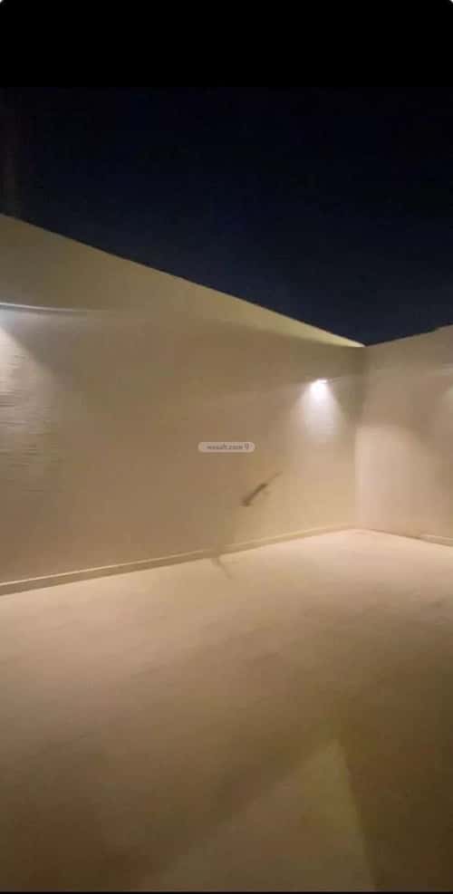 فيلا 245 متر مربع شمالية على شارع 20م عكاظ، جنوب الرياض، الرياض