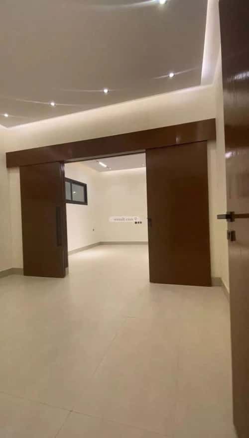 فيلا 245 متر مربع شمالية على شارع 20م عكاظ، جنوب الرياض، الرياض