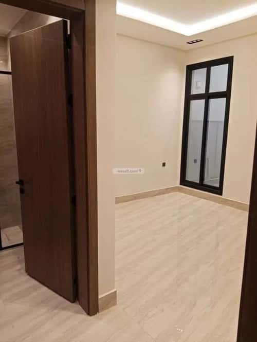 Villa 260 SQM Facing South on 15m Width Street Ar-Rimal, East Riyadh, Riyadh