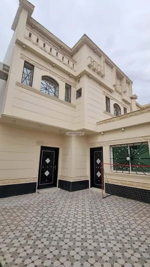 Villa 400 SQM Facing East on 15m Width Street Ar-Rimal, East Riyadh, Riyadh