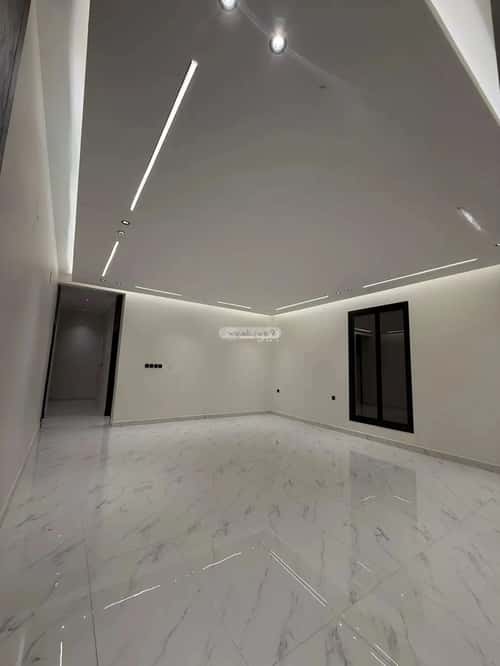 Floor 220 SQM with 6 Bedrooms Al-Muanisiyah, East Riyadh, Riyadh