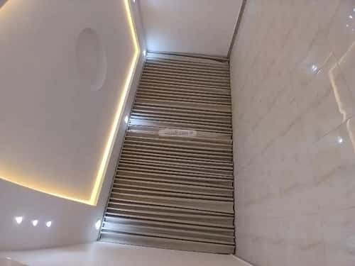 Floor 156 SQM with 5 Bedrooms Ar-Rimal, East Riyadh, Riyadh