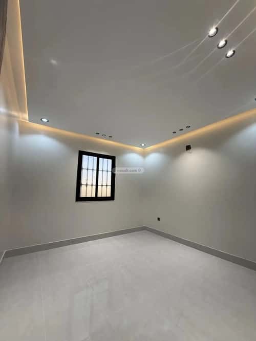 Floor 140 SQM with 5 Bedrooms Al Bayan, East Riyadh, Riyadh