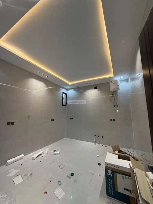Floor 188 SQM with 5 Bedrooms Al Bayan, East Riyadh, Riyadh
