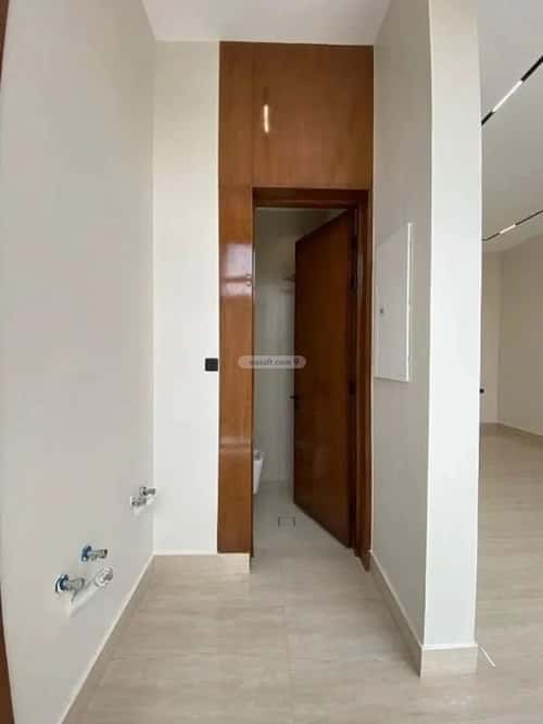 Villa 310 SQM Facing South on 20m Width Street Ar-Rimal, East Riyadh, Riyadh