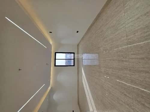 Apartment 191 SQM with 6 Bedrooms Al-Muanisiyah, East Riyadh, Riyadh