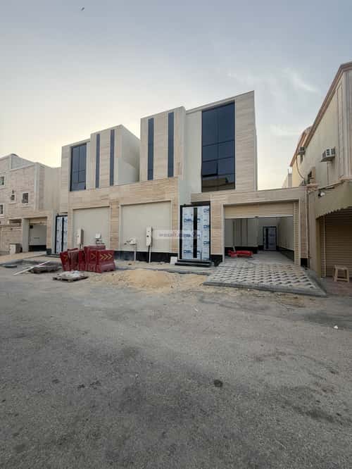 Villa 200 SQM Facing South on 15m Width Street Teebh, Aldammam