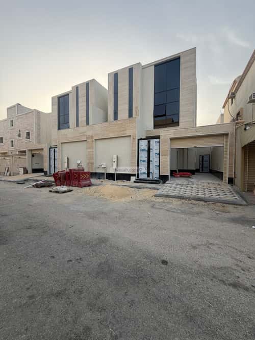 Villa 200 SQM Facing South on 15m Width Street Teebh, Aldammam