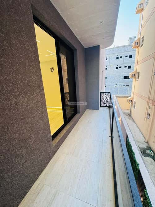 Apartment 214 SQM with 5 Bedrooms Al Rihab 1, Jazan