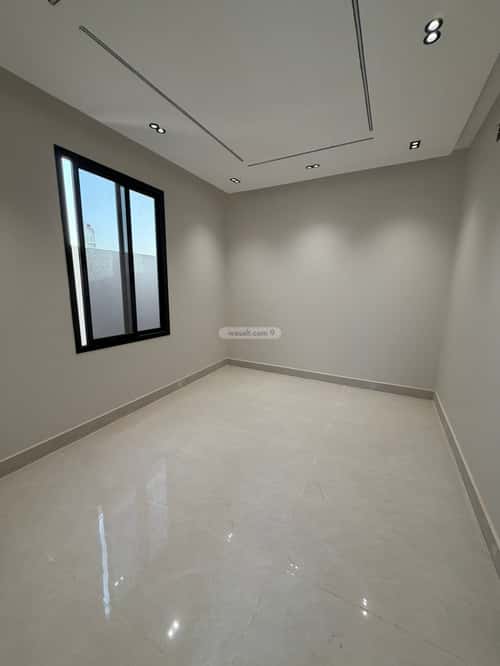 Floor 157 SQM with 5 Bedrooms Al- Nadwah, East Riyadh, Riyadh