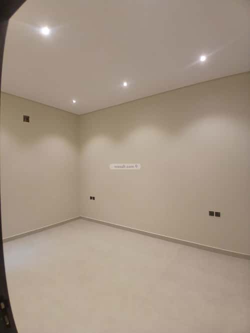 Floor 171 SQM with 5 Bedrooms Al Nakhbah, East Riyadh, Riyadh