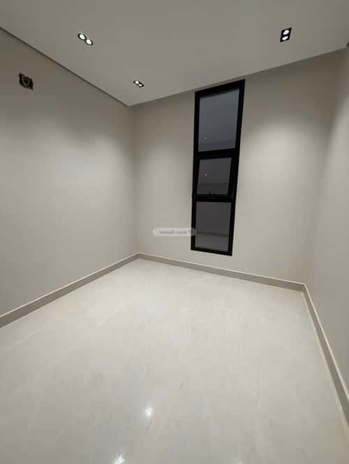 Floor 171 SQM with 6 Bedrooms Al- Nadwah, East Riyadh, Riyadh