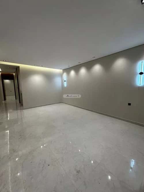 Apartment 207 SQM with 6 Bedrooms Al-Wusta, Ahad Rafidah