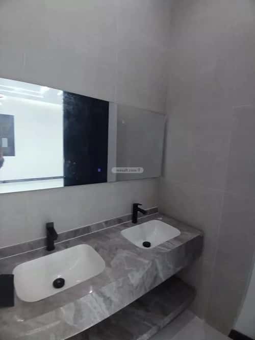 Apartment 199 SQM with 6 Bedrooms Al-Wusta, Ahad Rafidah