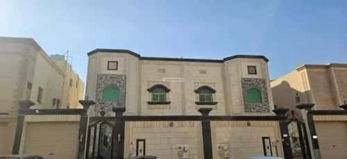 فيلا 254 متر مربع شرقية على شارع 24م ضاحية الملك فهد، الدمام