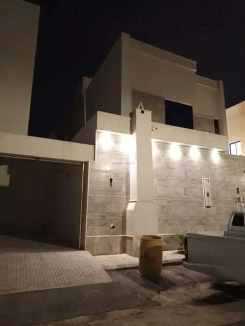 فيلا 270 متر مربع واجهة شمالية ب 10 غرف بدر، جنوب الرياض، الرياض