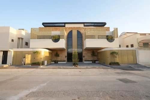 Floor 775 SQM with 3 Bedrooms King Fahd, North Riyadh, Riyadh