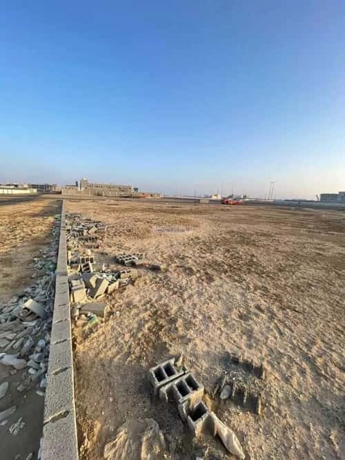 أرض 2804 متر مربع ثلاثة شوارع على شارع 100م البحيرات، شمال جدة، جدة