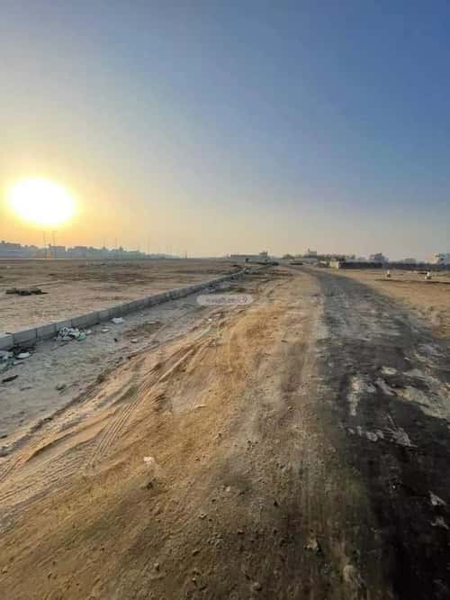 أرض 2804 متر مربع ثلاثة شوارع على شارع 100م البحيرات، شمال جدة، جدة
