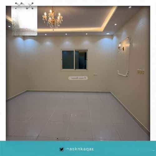 Villa 300 SQM Facing West on 25m Width Street Qafar, Hayil