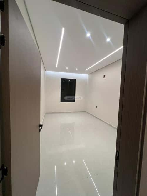 Floor 194 SQM with 5 Bedrooms Al Marjan, East Riyadh, Riyadh