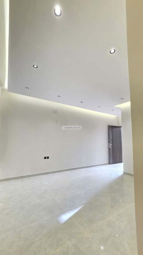 Floor 306 SQM with 6 Bedrooms Dirab, West Riyadh, Riyadh