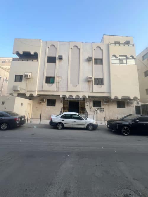 Building 528 SQM Facing South Al Faysaleyyah, North Jeddah, Jeddah