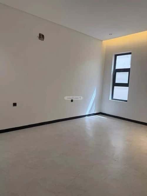 فيلا 240 متر مربع غربية على شارع 20م الجنادرية، شرق الرياض، الرياض