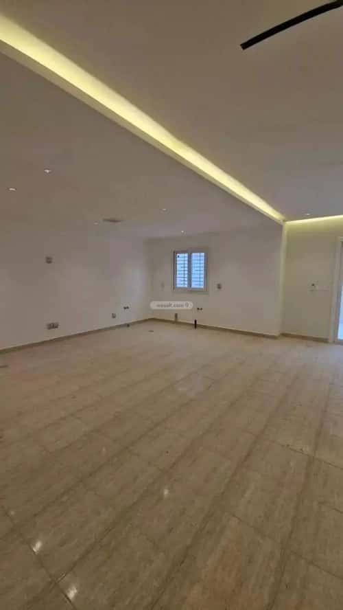 Villa 195 SQM Facing South with 4 Bedrooms King Khalid Int.Airport, North Riyadh, Riyadh