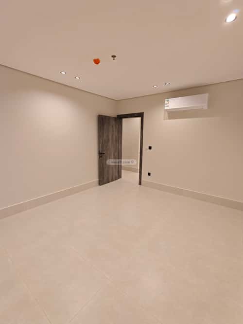 Apartment with 5 Bedrooms Al Zohoor, Aldammam