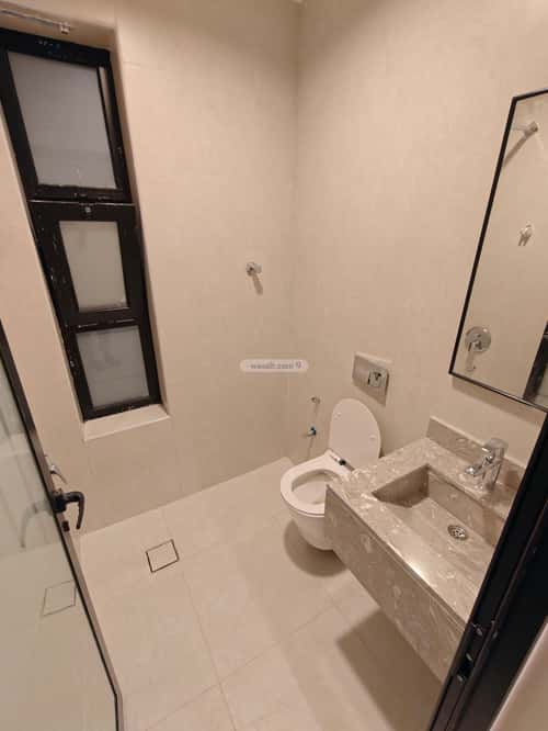 Apartment with 5 Bedrooms Al Zohoor, Aldammam