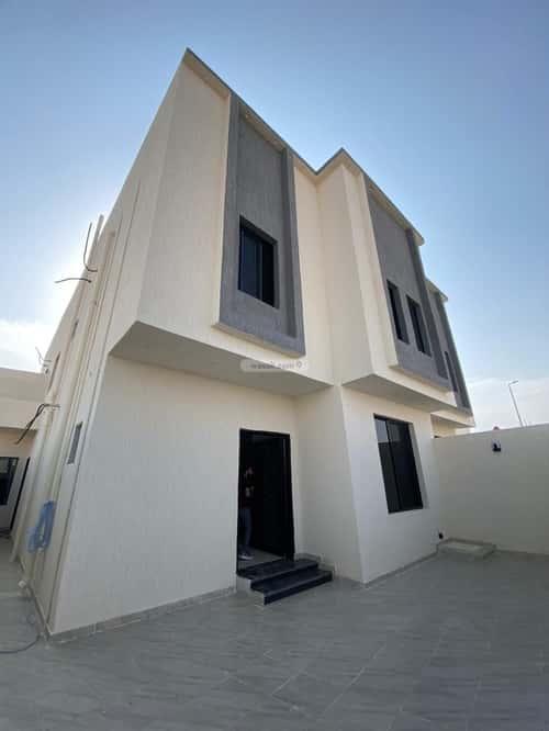 Villa 369 SQM Facing East on 15m Width Street Al-Sulaymaniyah, Alttayif