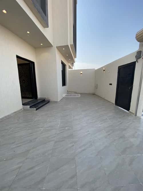 Villa 369 SQM Facing East on 15m Width Street Al-Sulaymaniyah, Alttayif