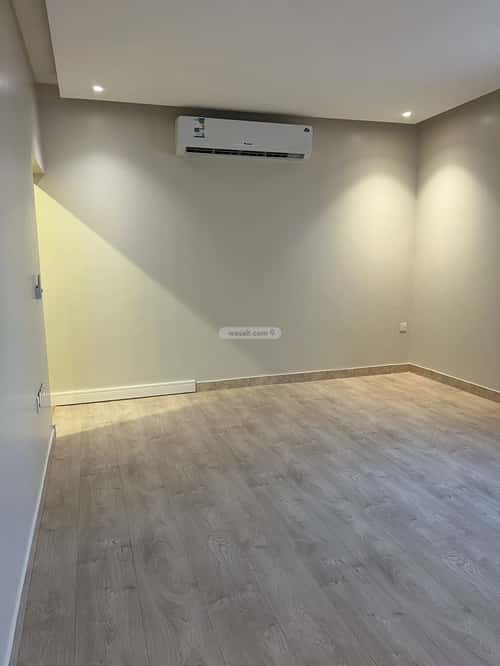 Floor with 4 Bedrooms Al-Yasmeen, North Riyadh, Riyadh