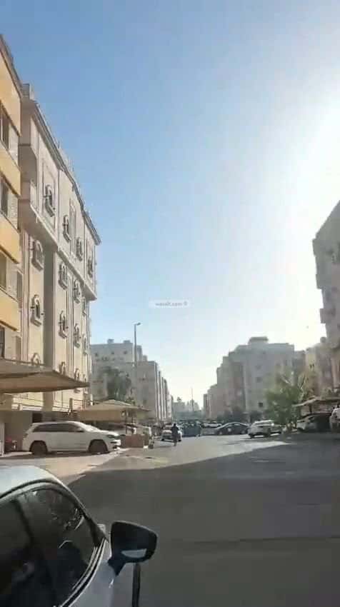 شقة 129 متر مربع ب 4 غرف المروة، شمال جدة، جدة