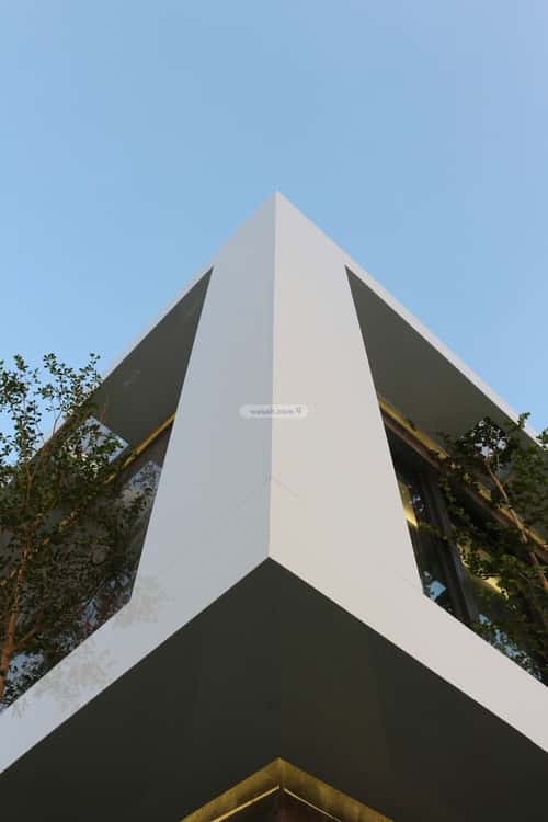 Villa 525 SQM Facing West on 15m Width Street An-Nafel, North Riyadh, Riyadh