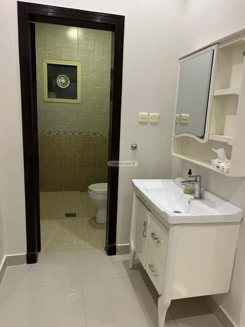 Floor with 5 Bedrooms Al-Yasmeen, North Riyadh, Riyadh