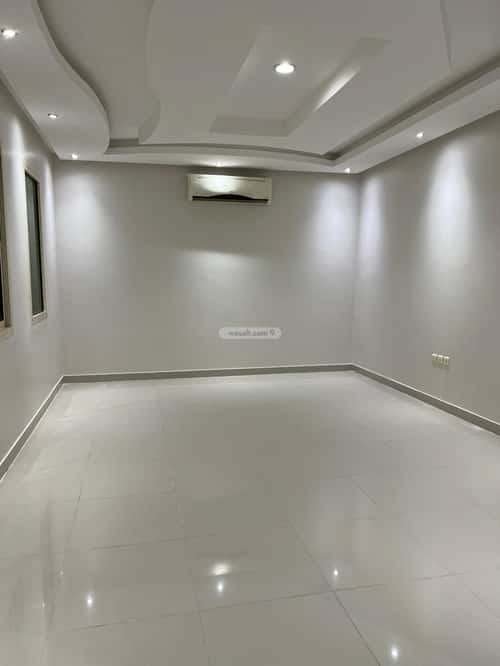 Floor with 5 Bedrooms Al-Yasmeen, North Riyadh, Riyadh