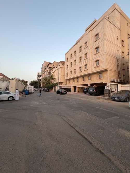 شقة 156 متر مربع ب 6 غرف الروضة، شمال جدة، جدة