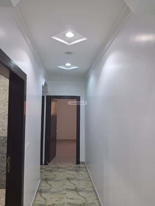 Apartment 600 SQM with 4 Bedrooms Dahrat Laban, West Riyadh, Riyadh