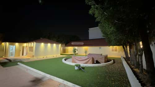 Rest House 600 SQM with 4 Bedrooms The Diriyah, Khamis Mushait