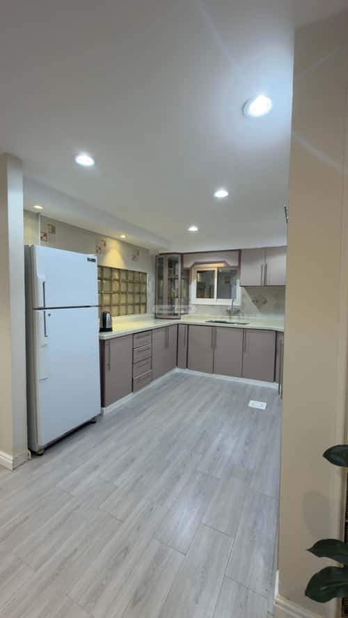 Rest House 600 SQM with 4 Bedrooms The Diriyah, Khamis Mushait