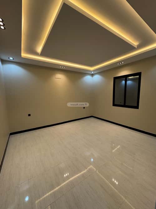 Apartment with 8 Bedrooms Al-Sharafiya, Abha