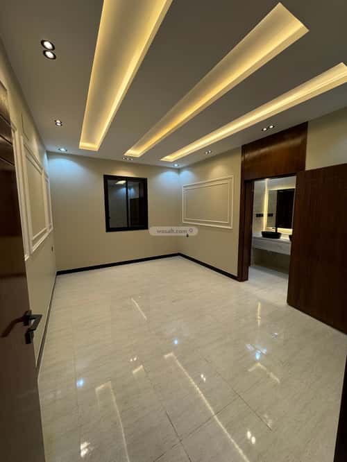 Apartment with 8 Bedrooms Al-Sharafiya, Abha
