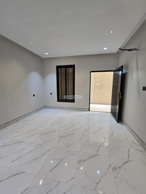 Apartment with 6 Bedrooms Jubail, Alttayif