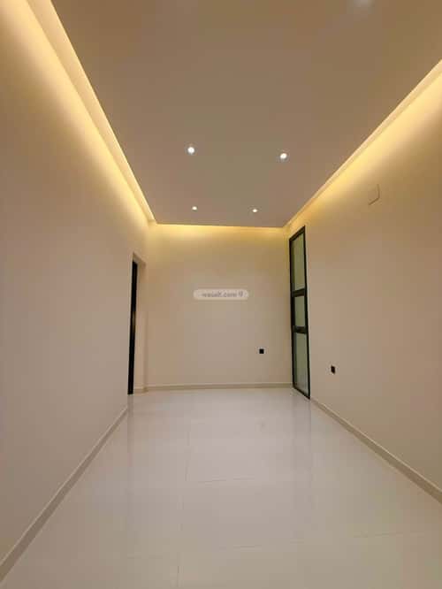 Villa 372 SQM Facing East on 20m Width Street Al-Mahdiyah, West Riyadh, Riyadh