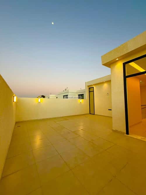 Villa 372 SQM Facing East on 20m Width Street Al-Mahdiyah, West Riyadh, Riyadh